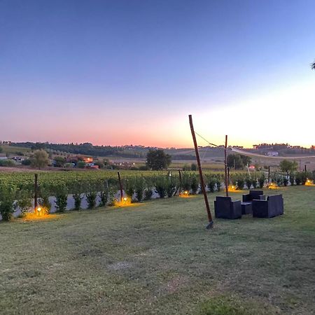 Podere La Vignata Toiano Luaran gambar