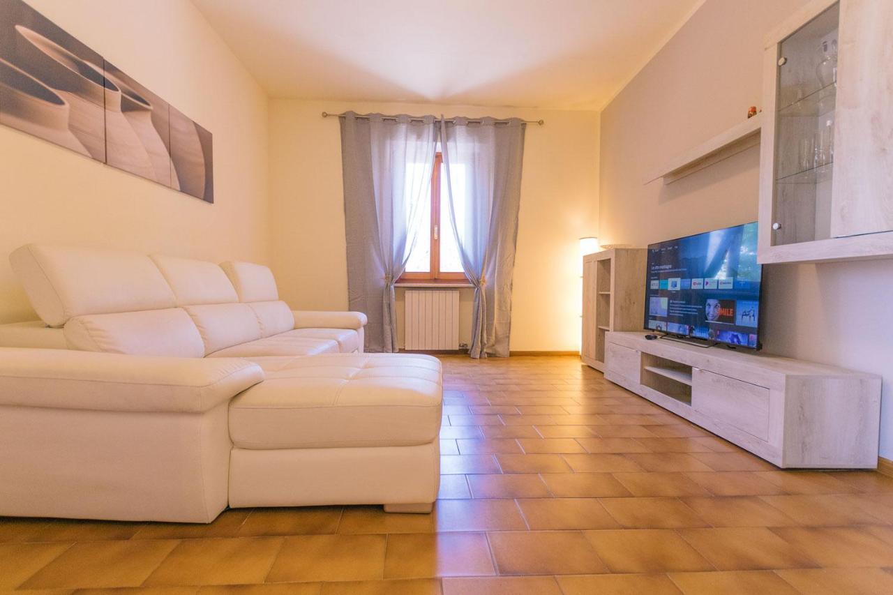 Podere La Vignata Toiano Luaran gambar